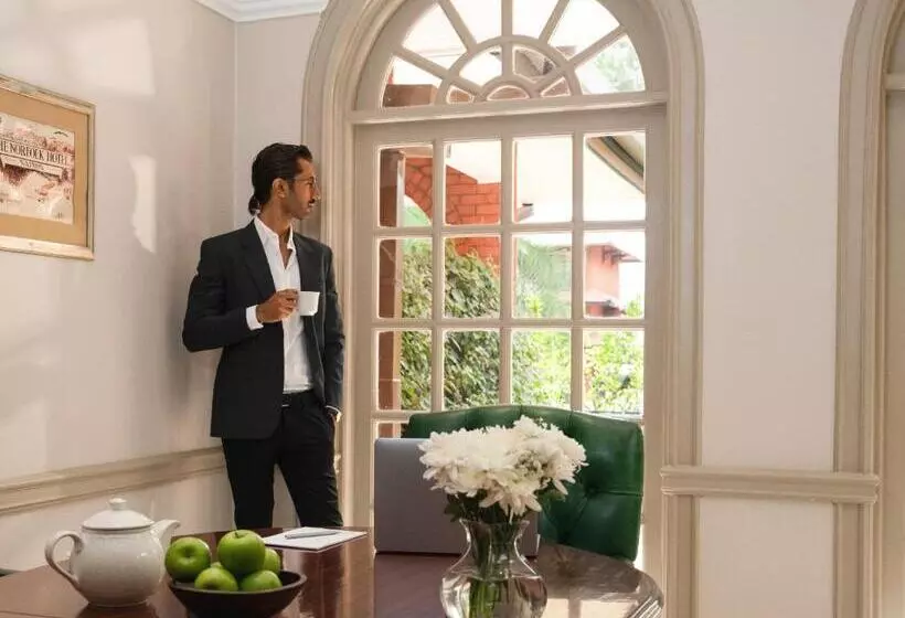 هتل Fairmont The Norfolk