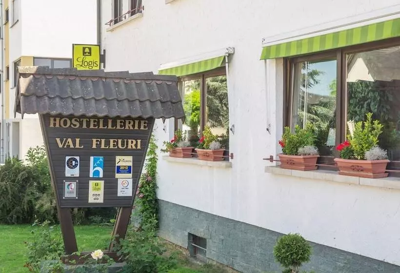 هتل Hostellerie Val Fleuri