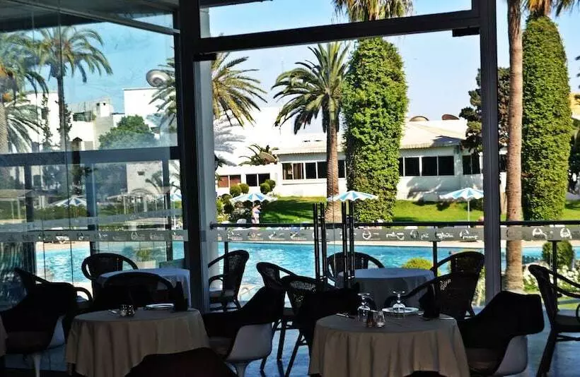 酒店 Hôtel Marhaba