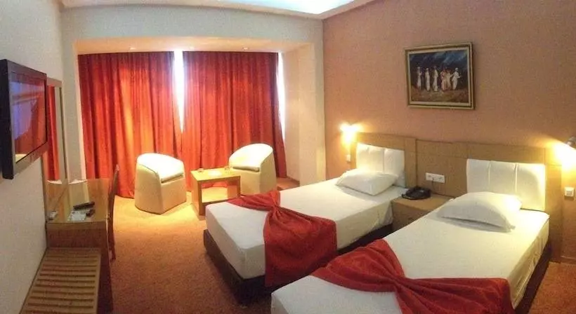 酒店 Hôtel Marhaba