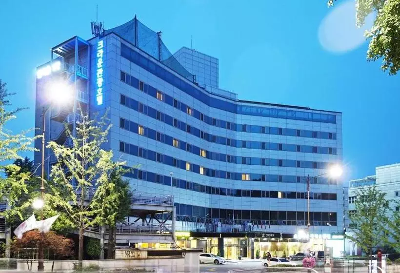 Hotel Itaewon Crown
