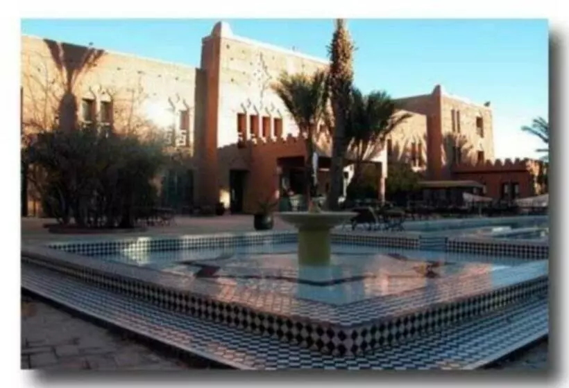 בית מלון כפרי Ouarzazate Le Tichka