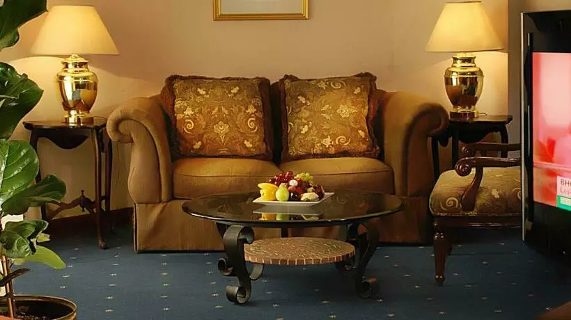 هتل Safir International