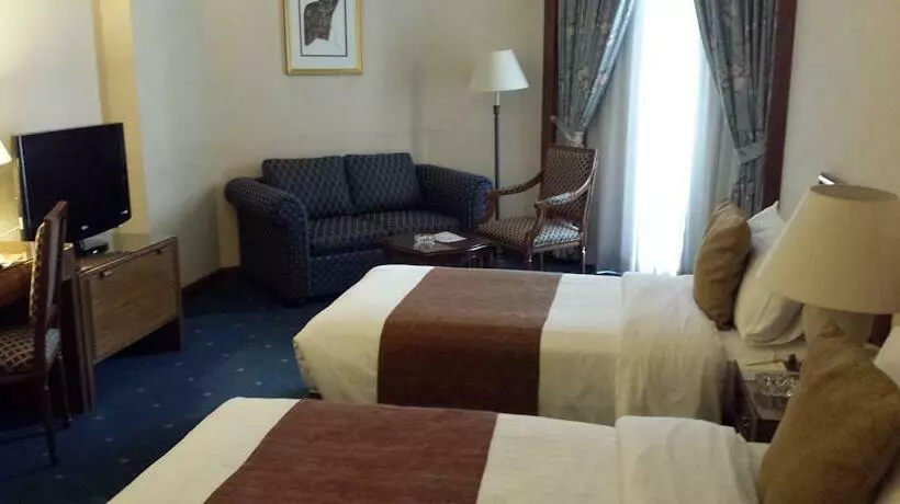 هتل Safir International