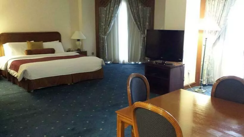 هتل Safir International