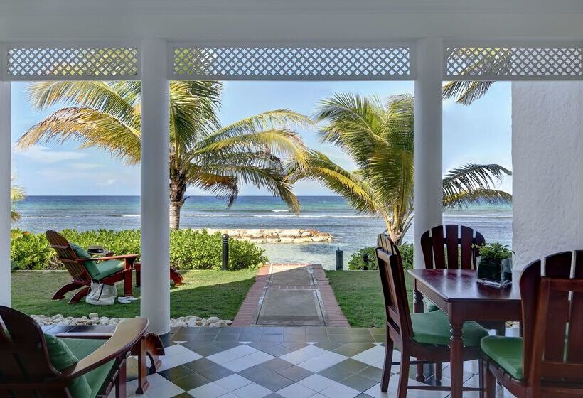 استراحتگاه Half Moon