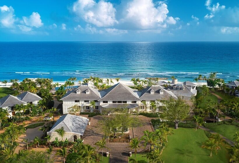 استراحتگاه Half Moon