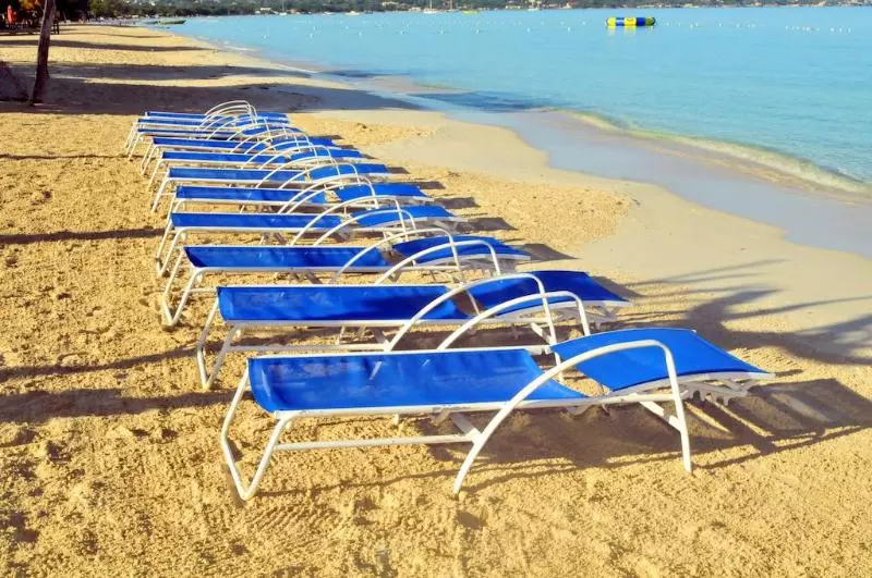 Negril Treehouse Resort