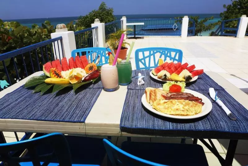 Negril Treehouse Resort