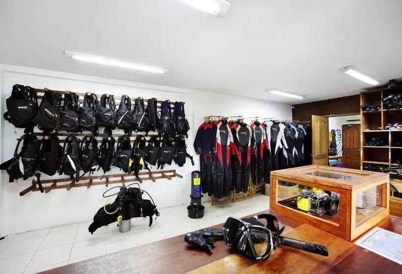 Gangehi Island Resort & Spa