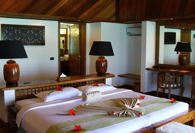 Gangehi Island Resort & Spa
