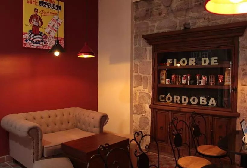 Отель Alameda Centro Historico