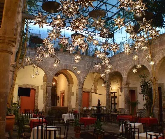 Отель Alameda Centro Historico