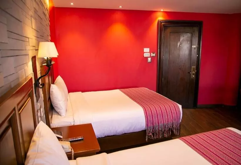 Отель Alameda Centro Historico