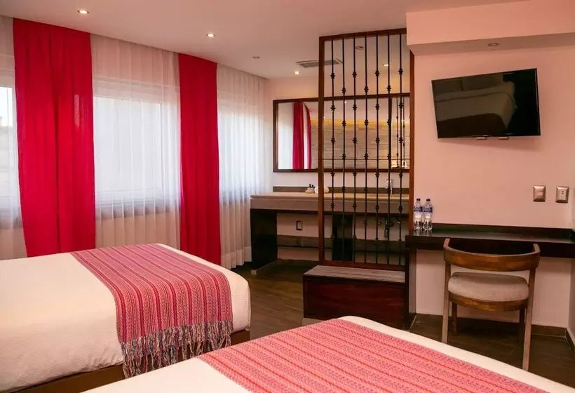 Отель Alameda Centro Historico