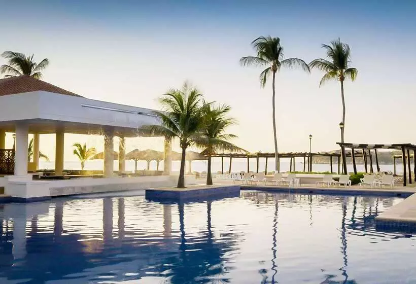 Hotel Barceló Huatulco - All Inclusive