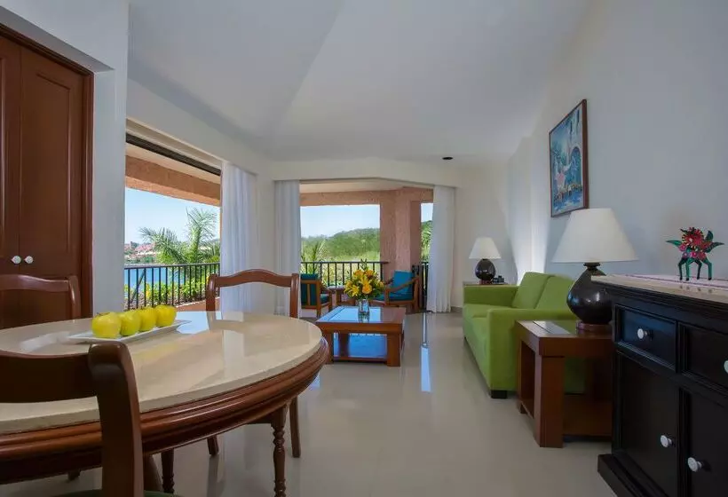 Hotel Barceló Huatulco - All Inclusive