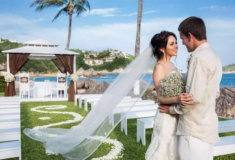 Hotel Barceló Huatulco - All Inclusive