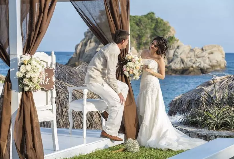 Hotel Barceló Huatulco - All Inclusive