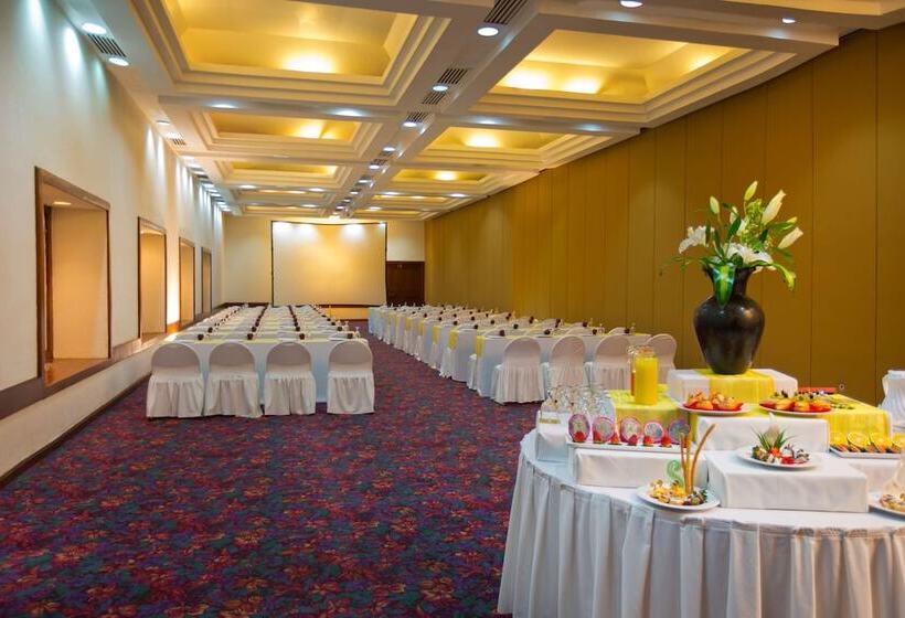 هتل Barceló Huatulco - All Inclusive