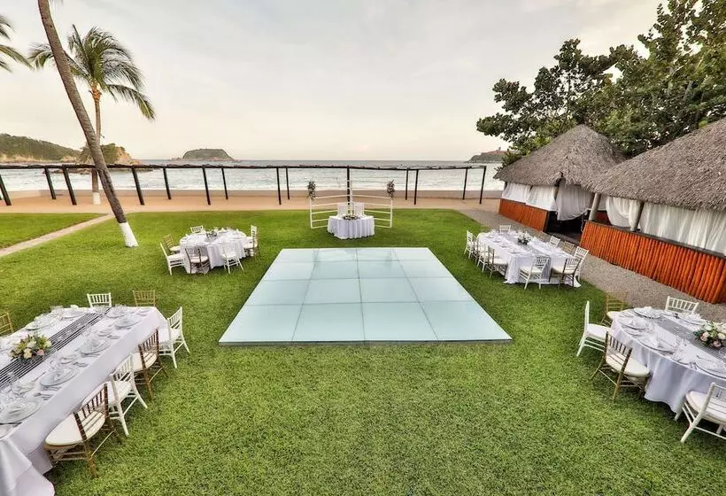 Hotel Barceló Huatulco - All Inclusive