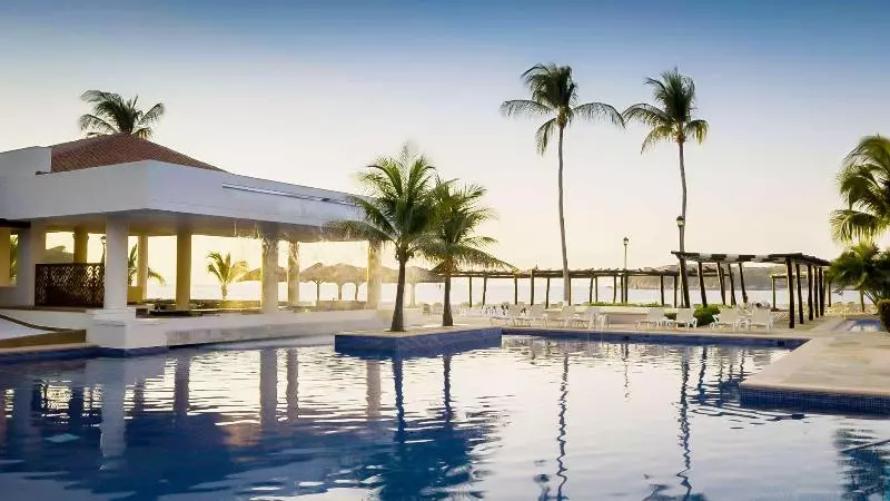 Hotel Barceló Huatulco - All Inclusive