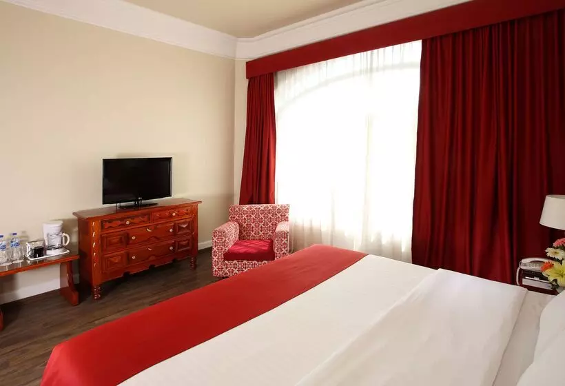 Отель Best Western  Majestic