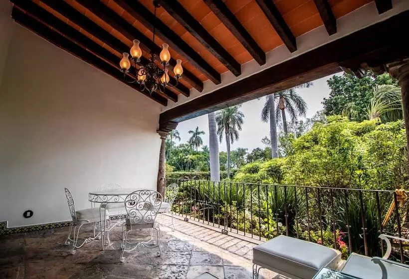 בית מלון כפרי Las Mananitas