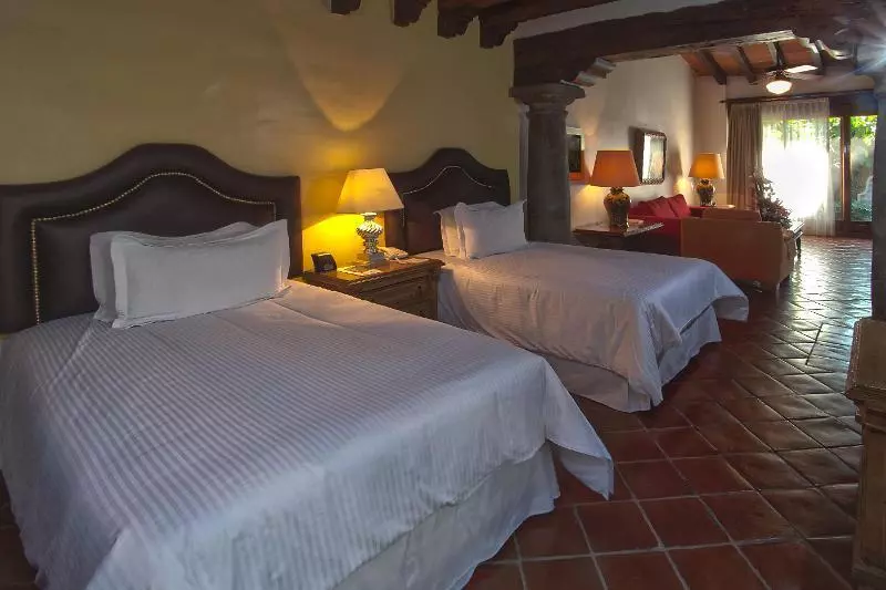 בית מלון כפרי Las Mananitas