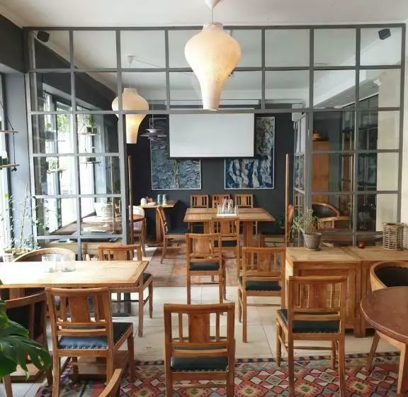 هتل Oslo Guldsmeden