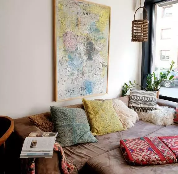 هتل Oslo Guldsmeden