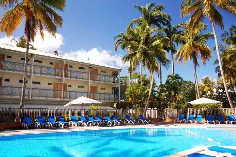 هتل Carayou Hôtel & Spa