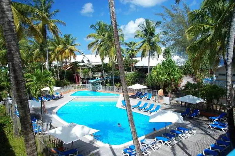 هتل Carayou Hôtel & Spa