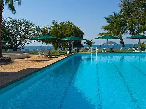 ホテル Sunbird Livingstonia Beach