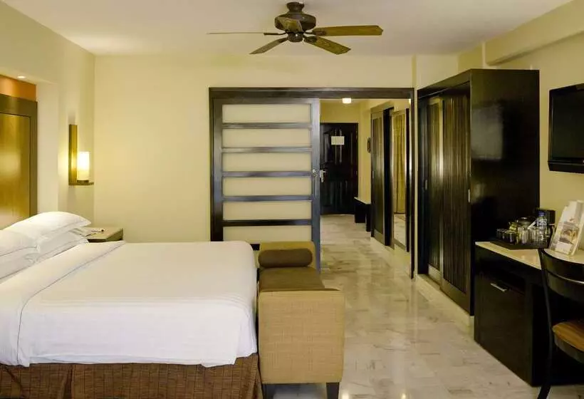 Resort Otel Barcelo Puerto Vallarta  All Inclusive