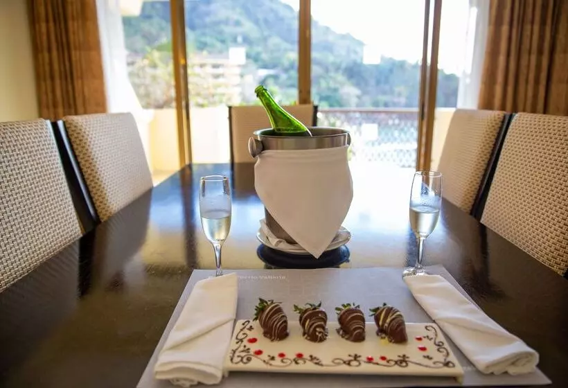 Resort Otel Barcelo Puerto Vallarta  All Inclusive