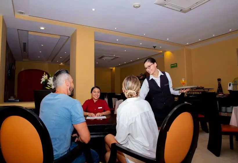 Resort Otel Barcelo Puerto Vallarta  All Inclusive