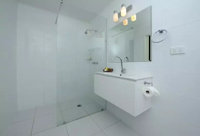 Erakor Island Resort & Spa