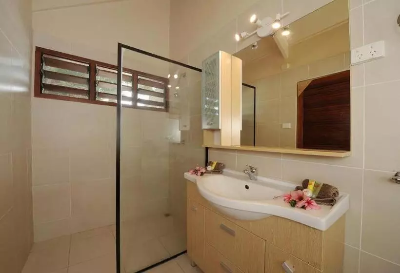 Erakor Island Resort & Spa