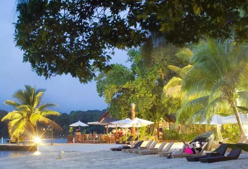 Erakor Island Resort & Spa