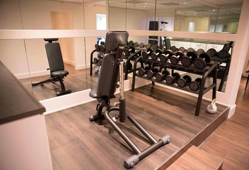 Apollo Hotel Amsterdam, A Tribute Portfolio