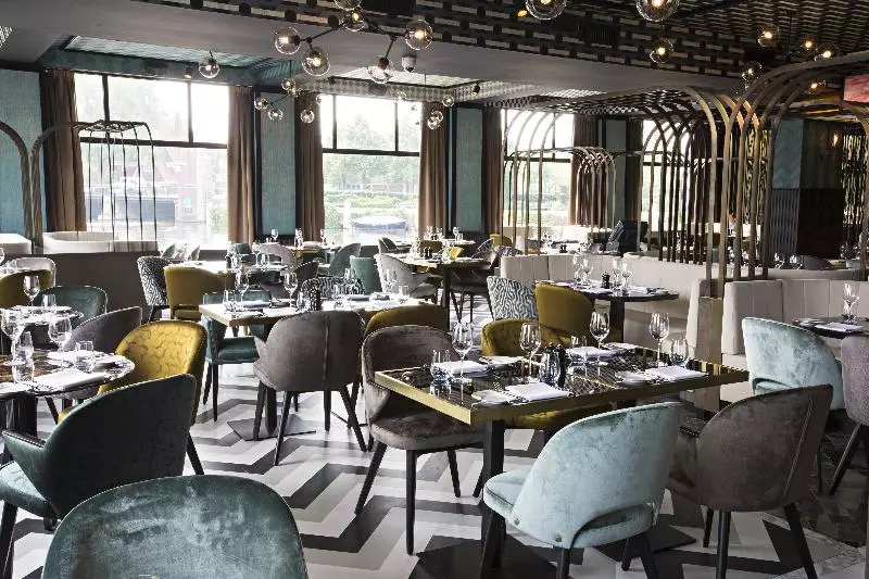 Apollo Hotel Amsterdam, A Tribute Portfolio