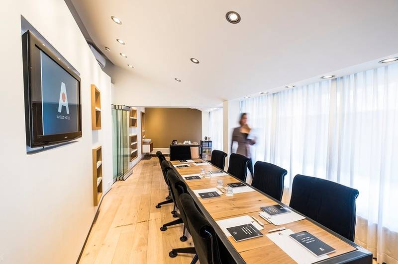 Apollo Hotel Amsterdam, A Tribute Portfolio