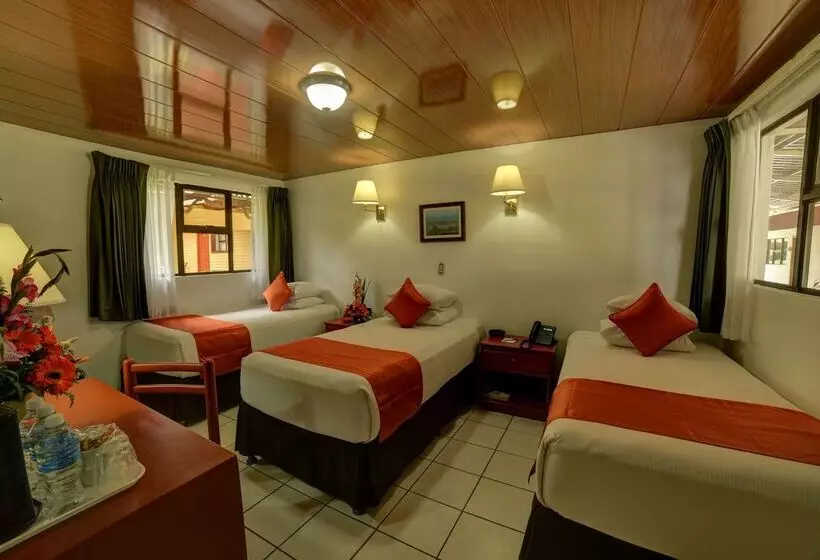 هتل Best Western Las Mercedes Airport