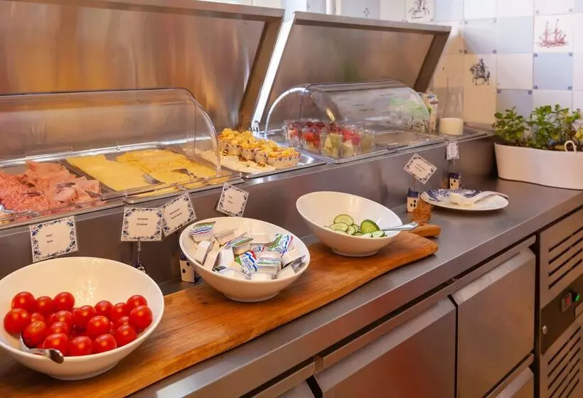 Grand Museum Hotel, Bw Signature Collection