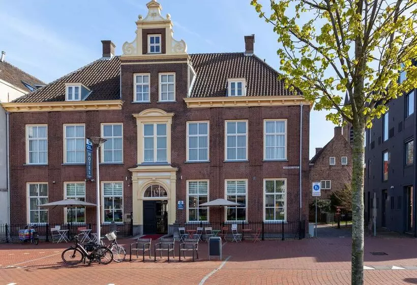 Grand Museum Hotel, Bw Signature Collection