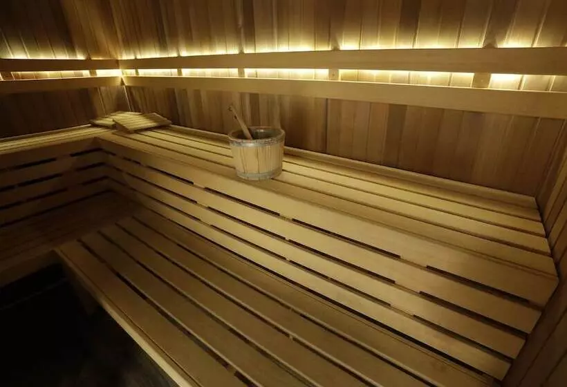 Churchill Hotel Terneuzen