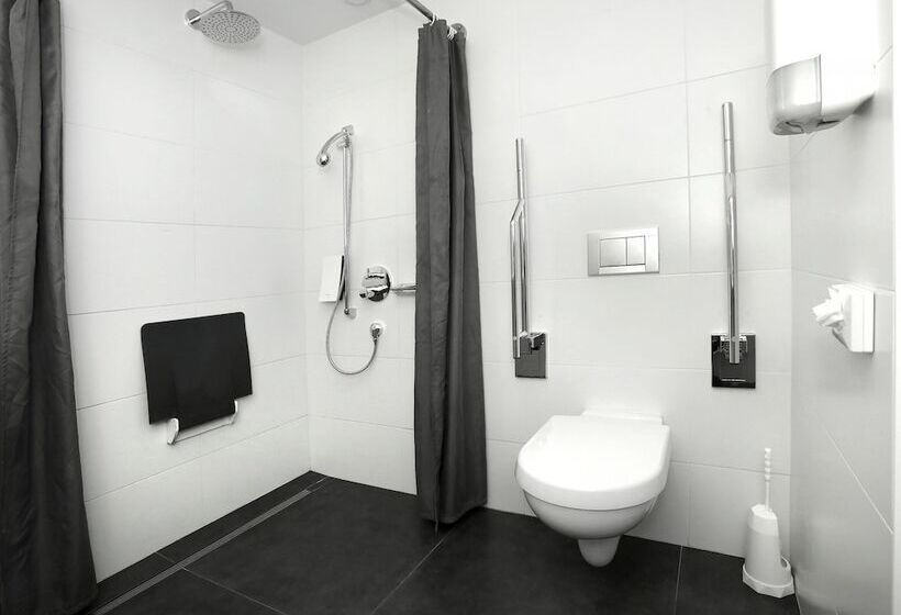 Churchill Hotel Terneuzen