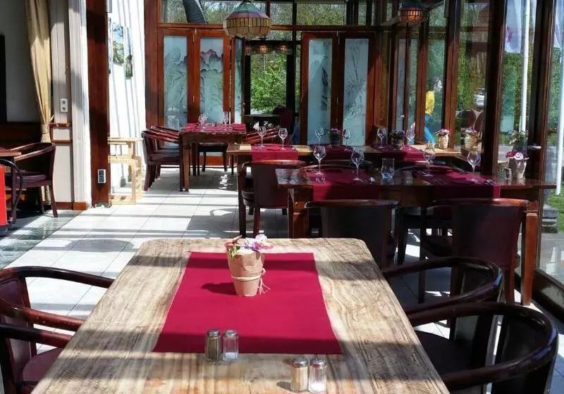 Отель Den Helder