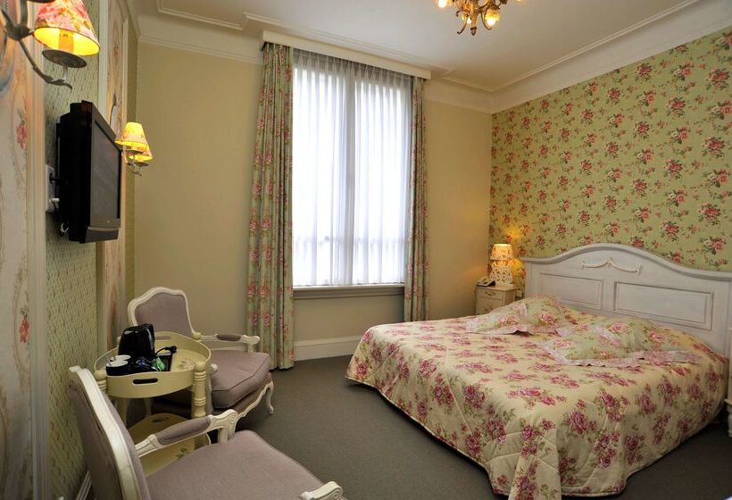 ホテル Golden Tulip West Ende